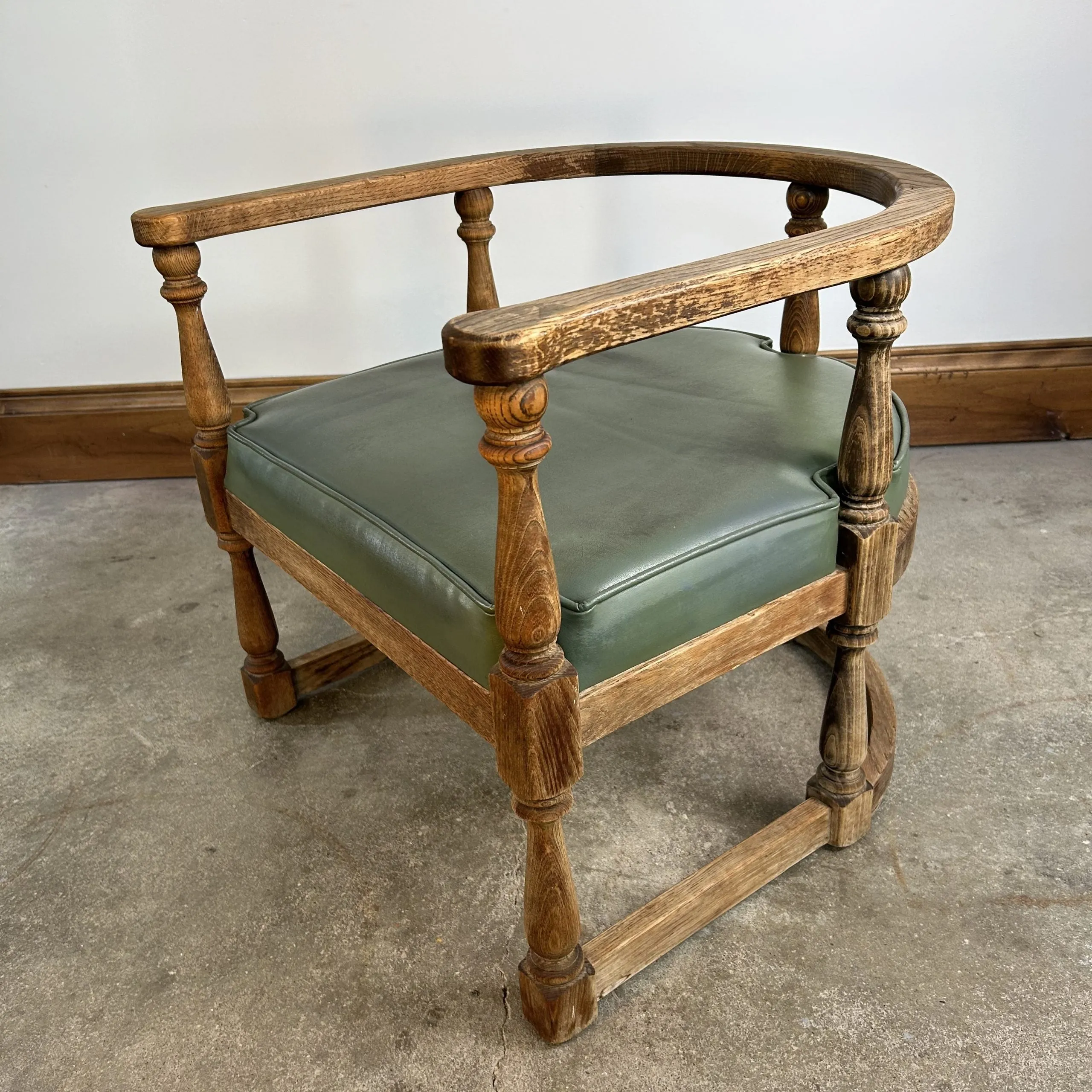 Accent or Entry Chair, Rounded Back, Green Vinyl Seat