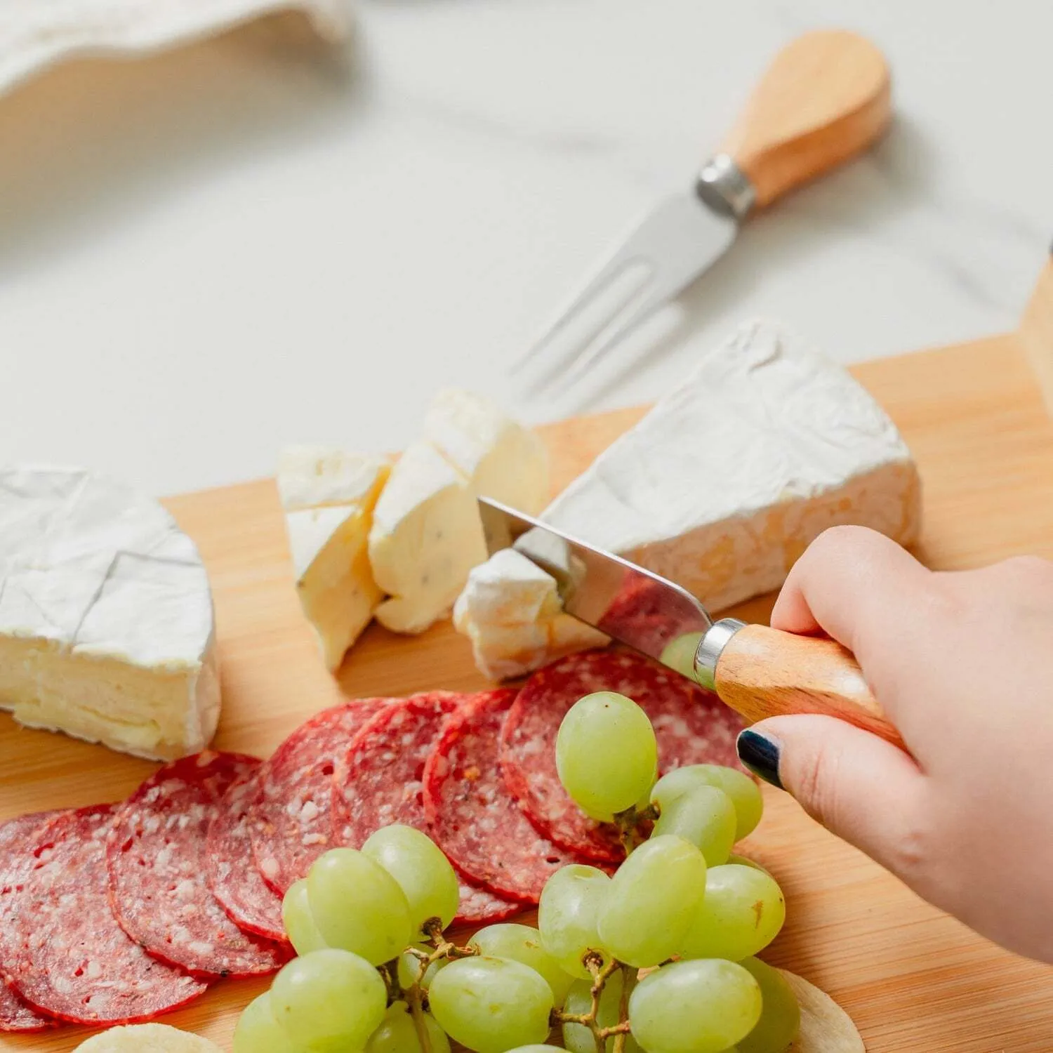 Avalon 4 Piece Wood Handle Cheese Knife Set