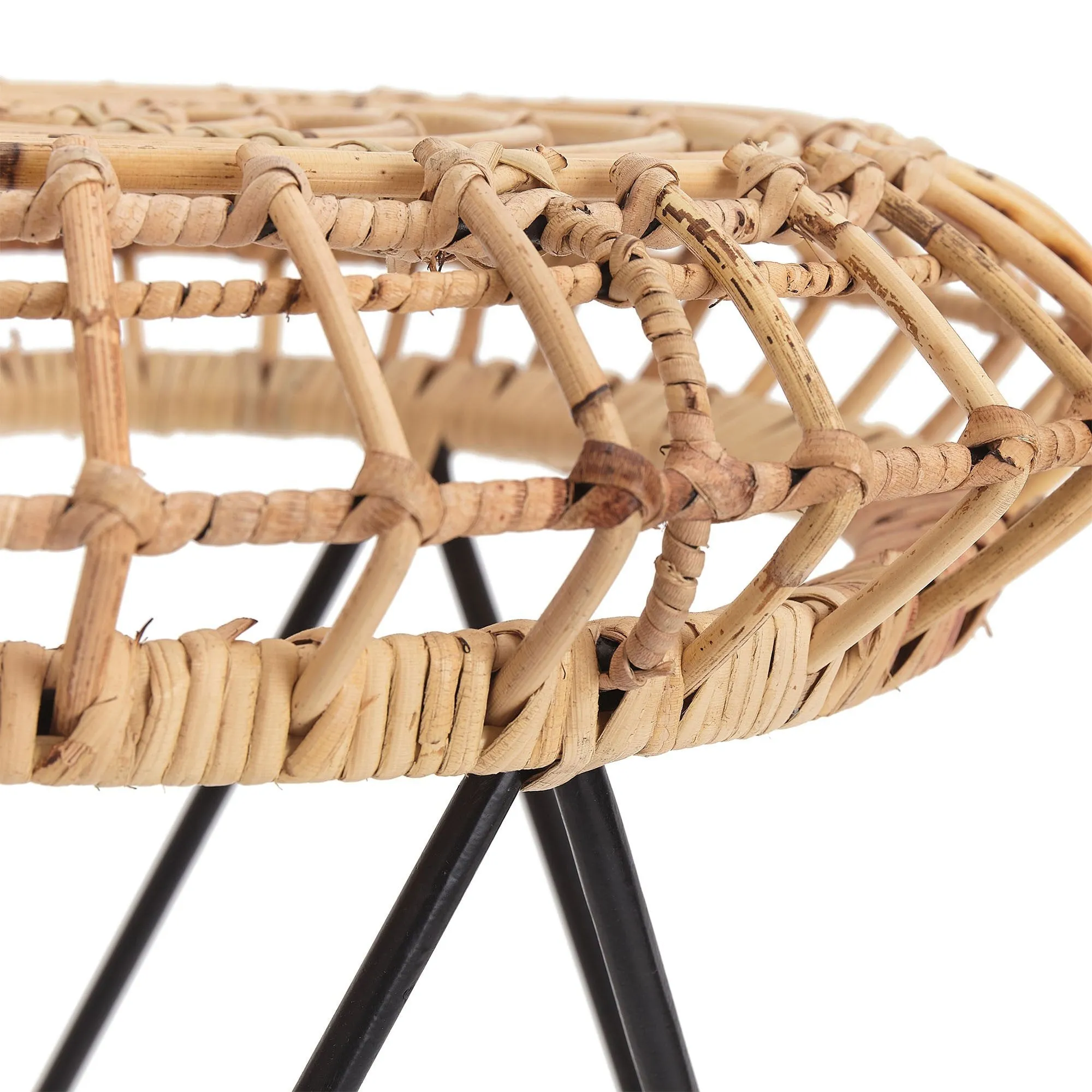 Palu Rattan Stool [Natural]